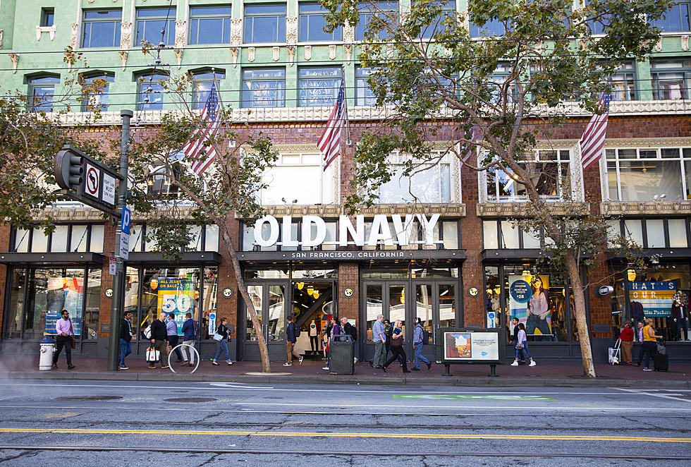 oldnavy_exterior2